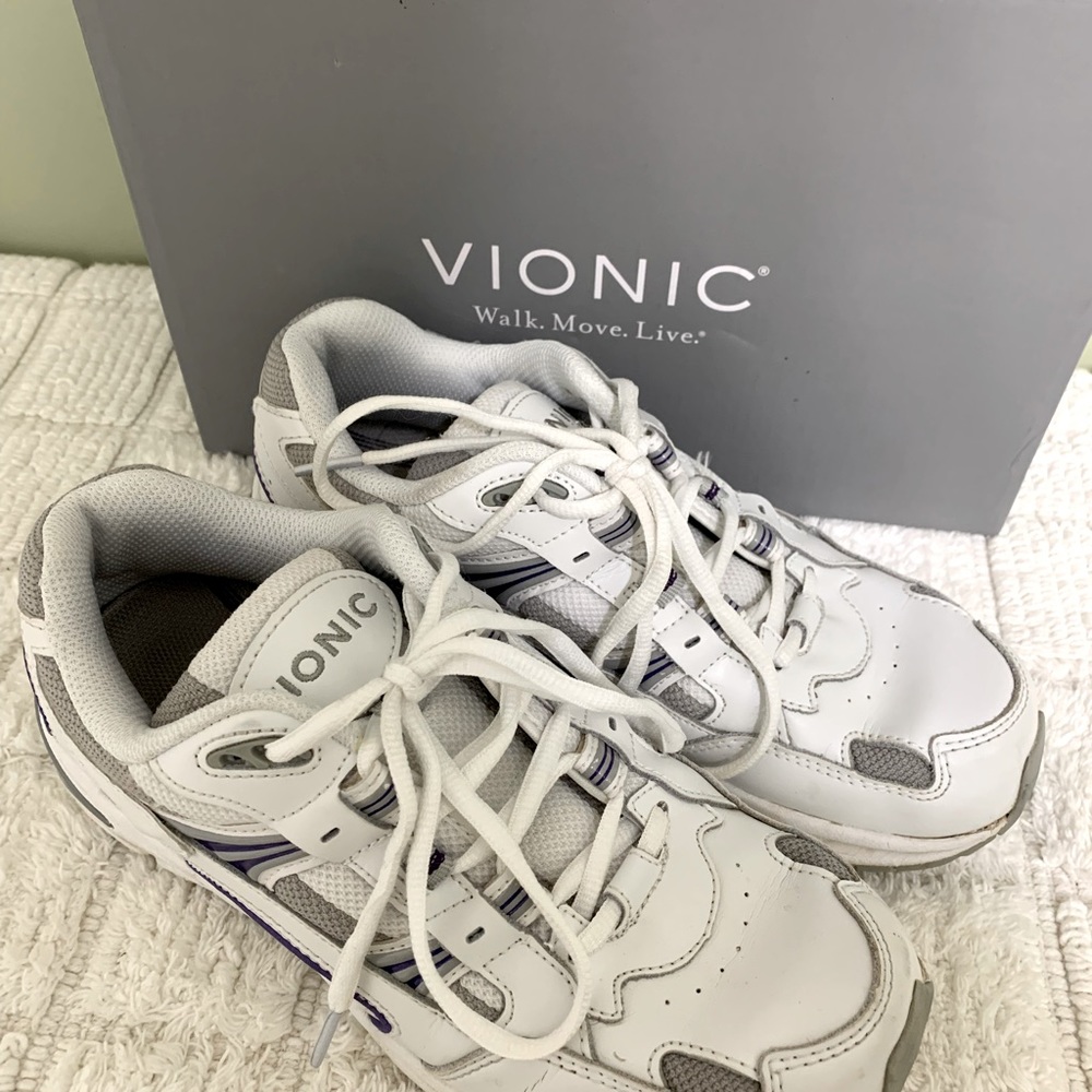 Vionic Womens Sneakers